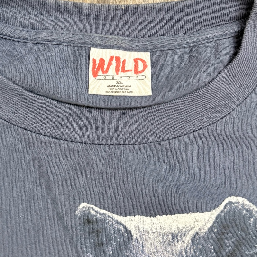 VTG Wild Gear • Wolf Graphic Tee - Picture 3 of 6